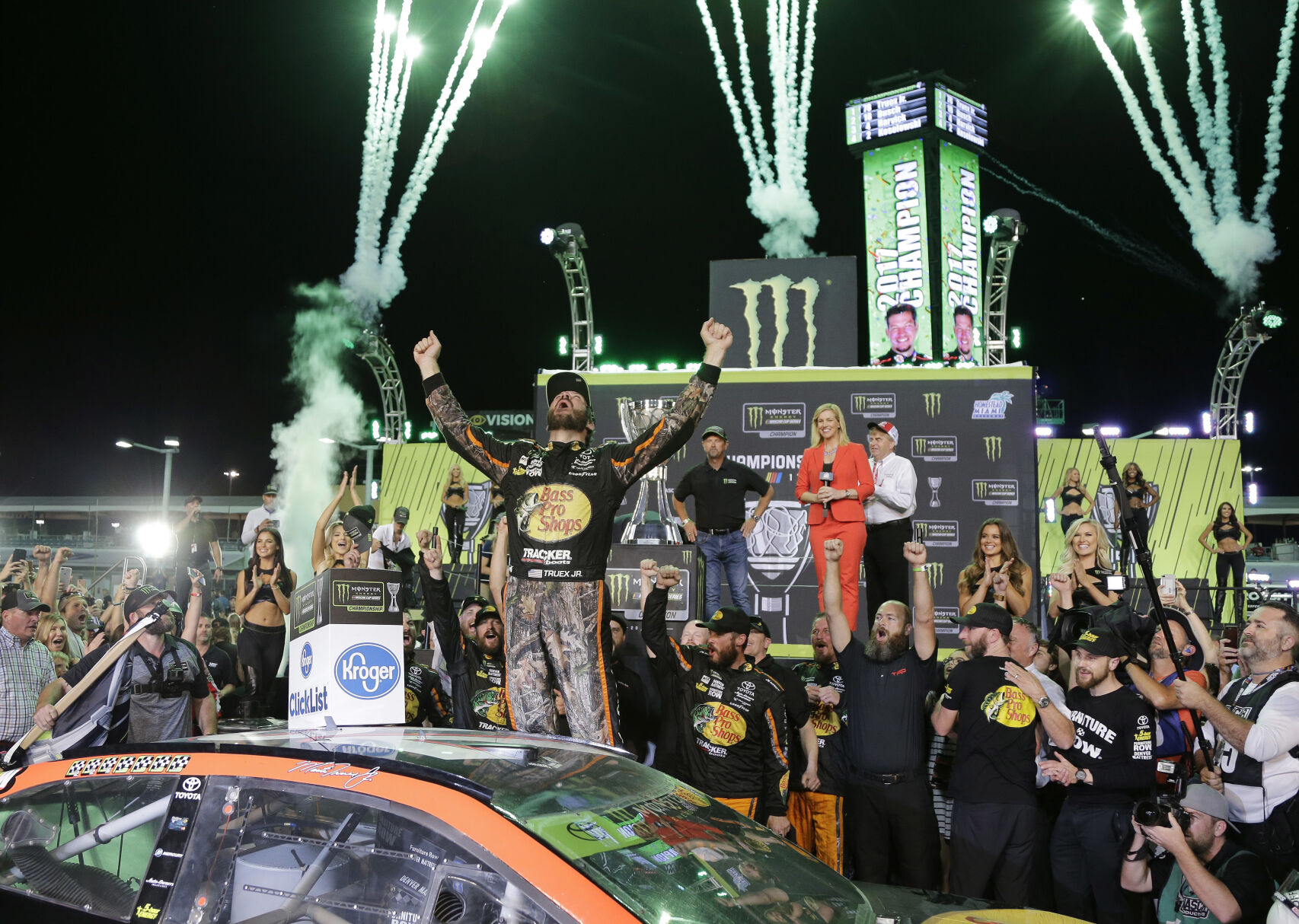 NASCAR Homestead Auto Racing